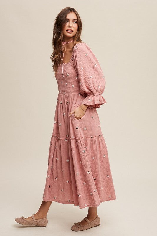 Ditzy Floral Embroidery Puff Sleeve Maxi Dress